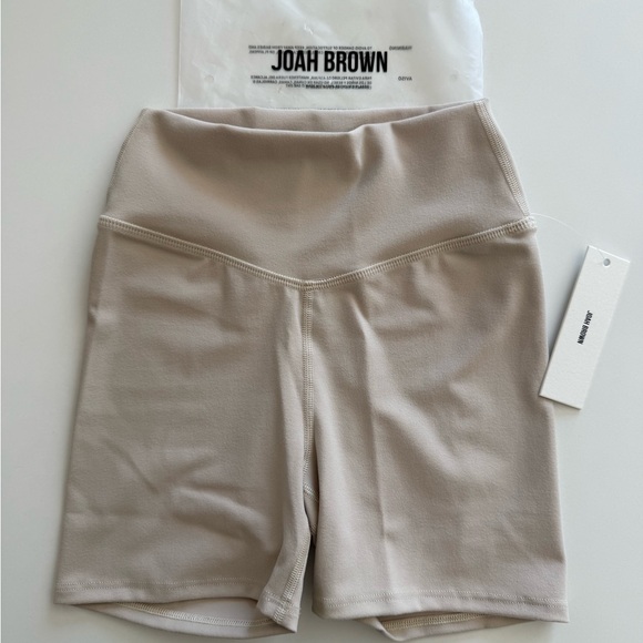 Joah Brown The body short - Picture 6 of 9